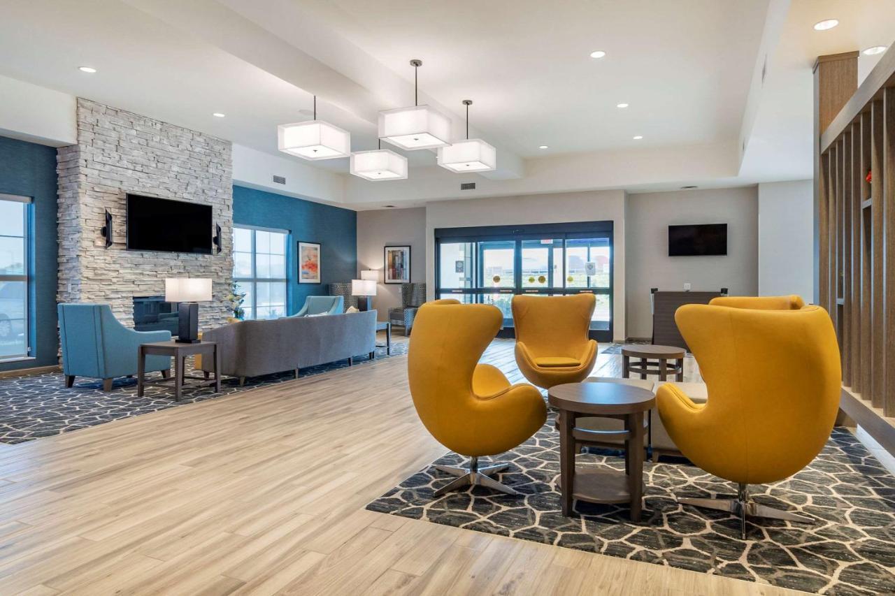 Comfort Suites Grandview - Kansas City Buitenkant foto