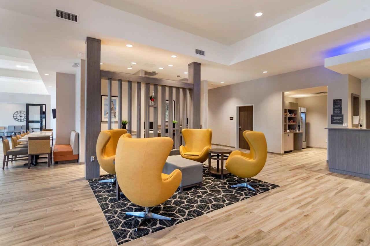 Comfort Suites Grandview - Kansas City Buitenkant foto