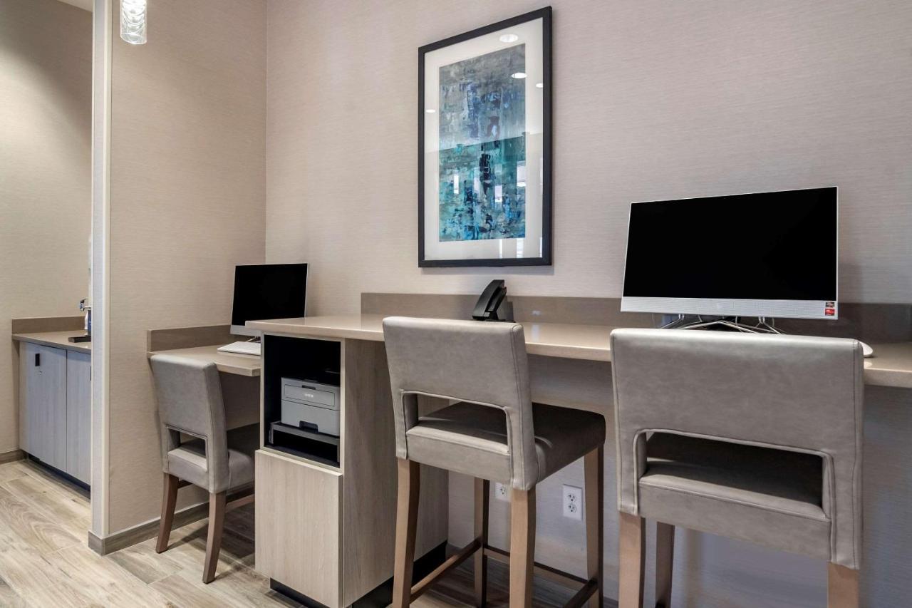 Comfort Suites Grandview - Kansas City Buitenkant foto