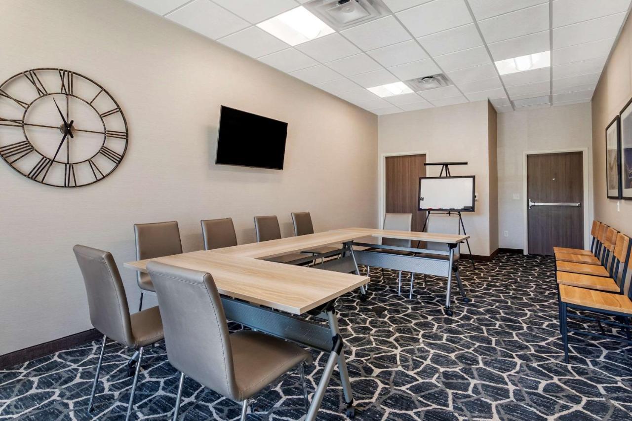 Comfort Suites Grandview - Kansas City Buitenkant foto