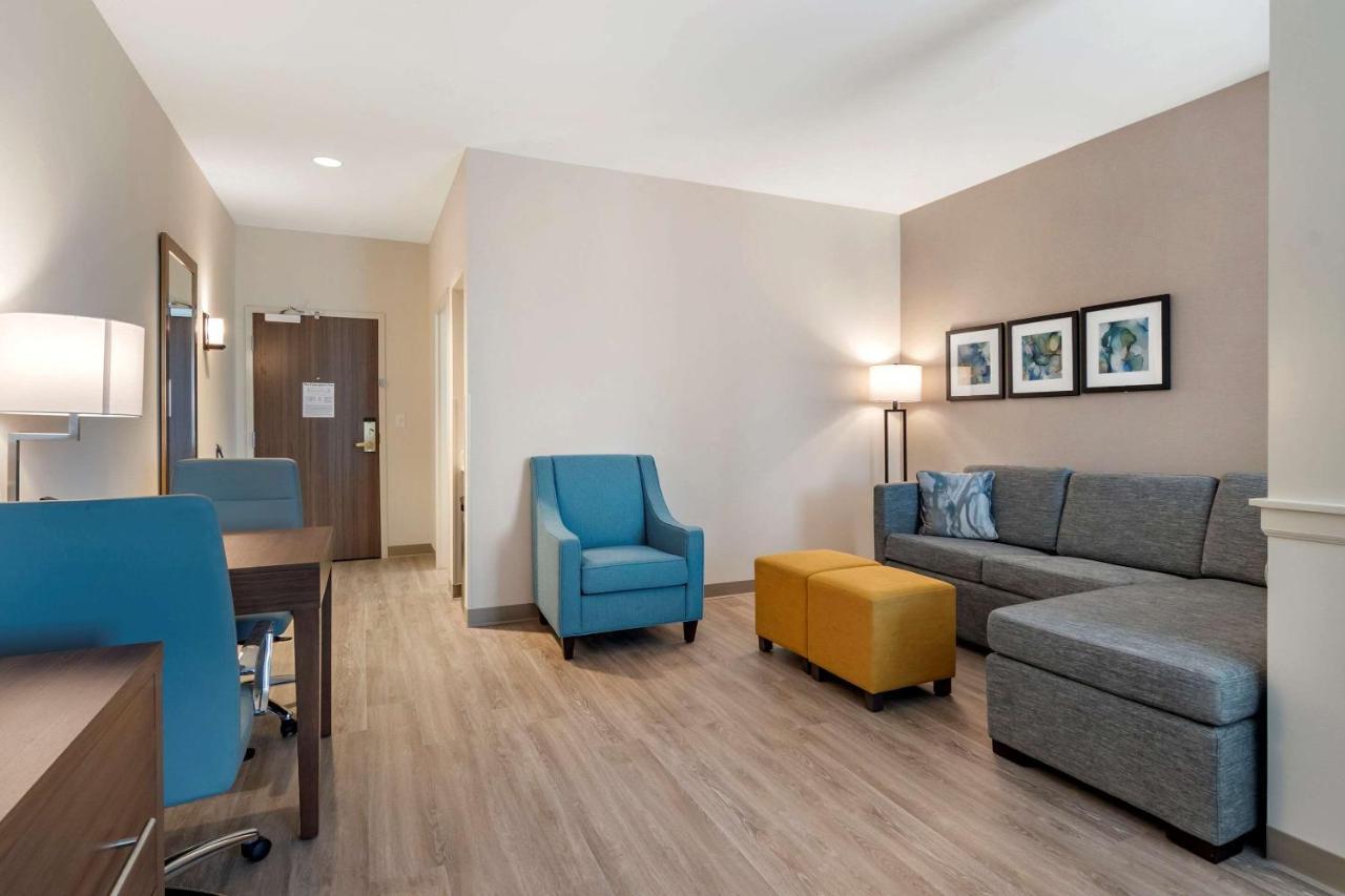 Comfort Suites Grandview - Kansas City Buitenkant foto