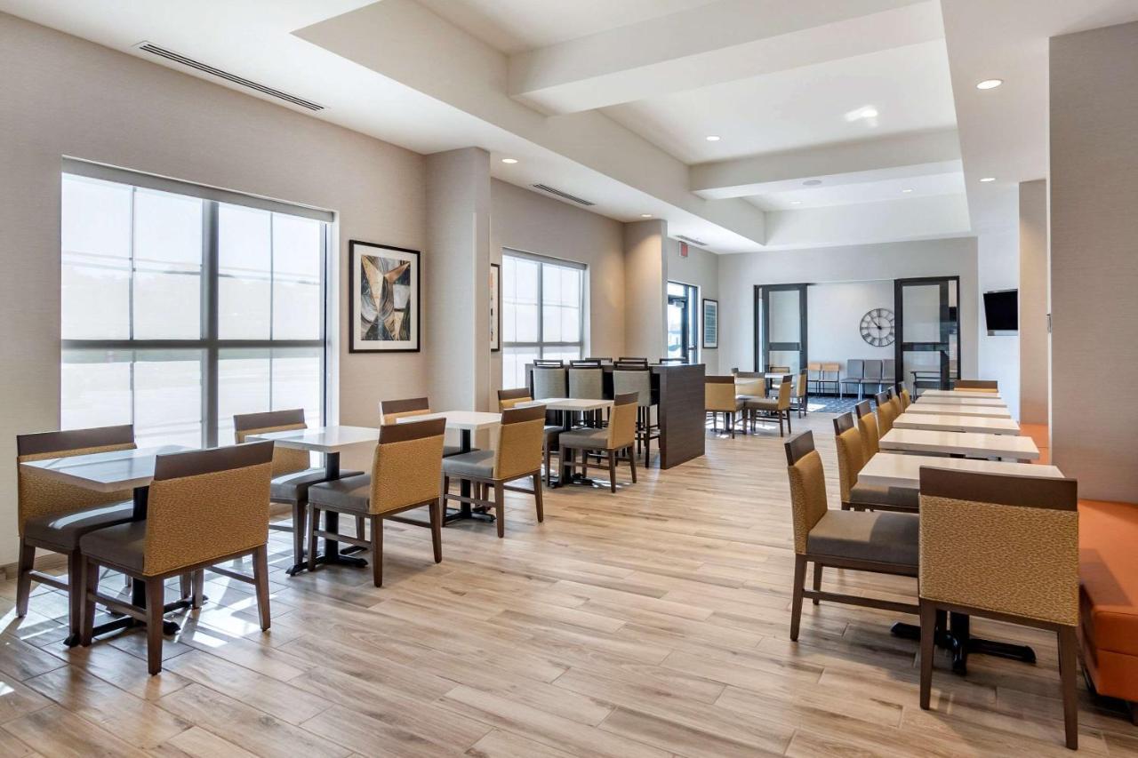 Comfort Suites Grandview - Kansas City Buitenkant foto