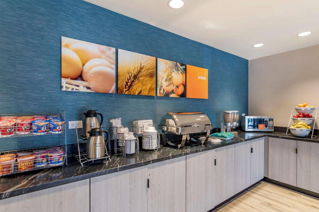 Comfort Suites Grandview - Kansas City Buitenkant foto